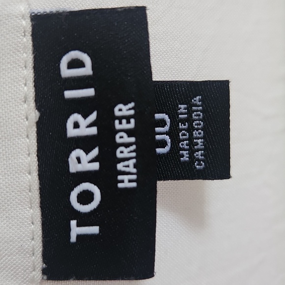 Torrid  Torrid Harper Blouse – Cute & Comfy for Spring & Summer - Picture 9 of 10